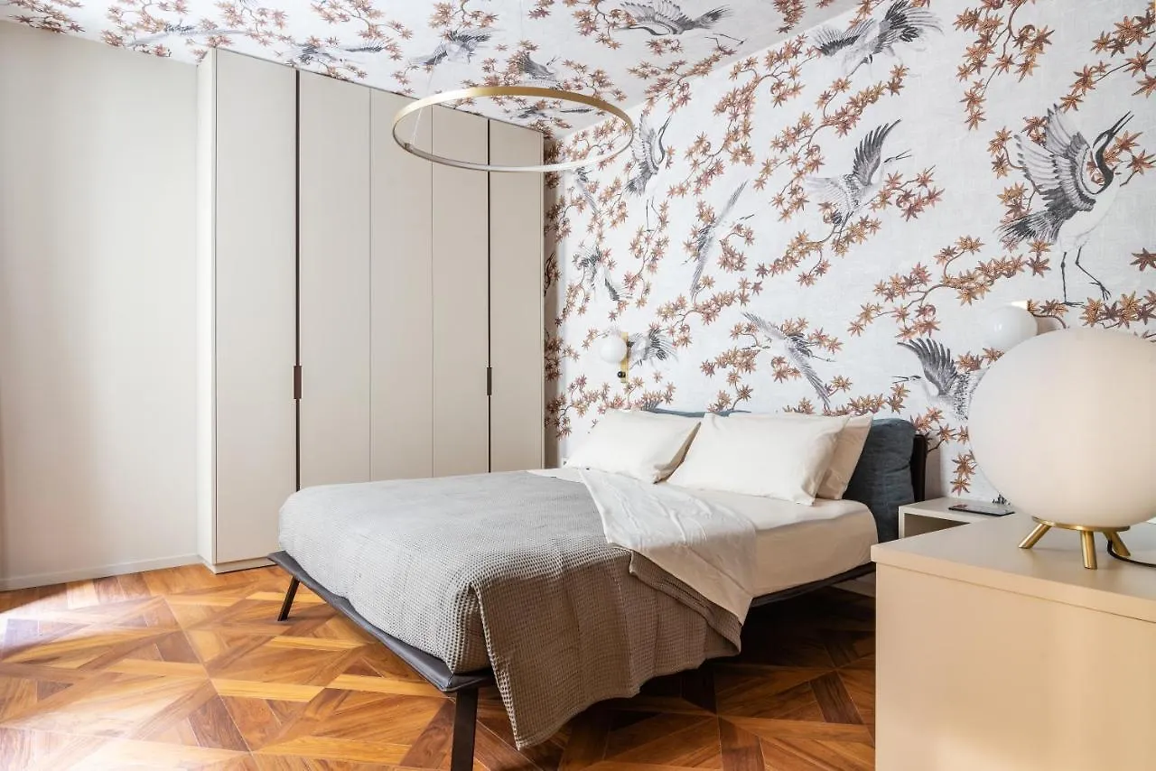 Apartment Palazzo Visconti - By Myhomeincomo